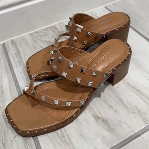 madden girl slides/pump size 6.5 never worn